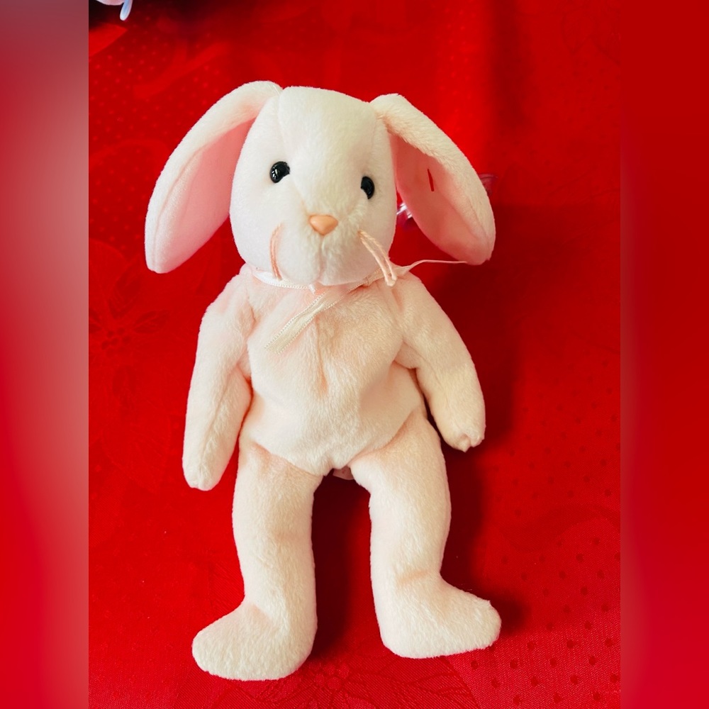TY beanie babies HOPPITY tag wrong spelling original, surface , with pvc pallets
